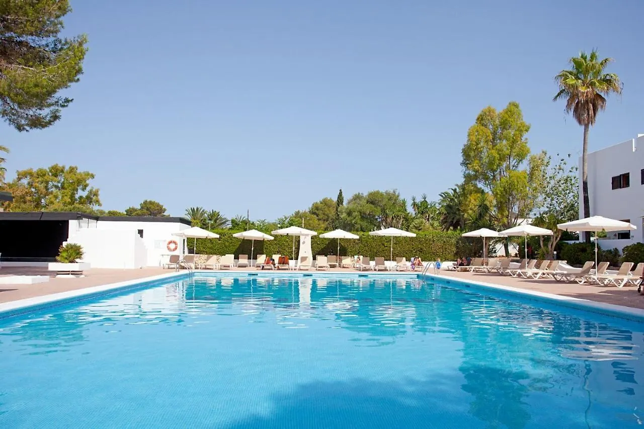Hotel Club Cala Azul Cala Llena 3*,