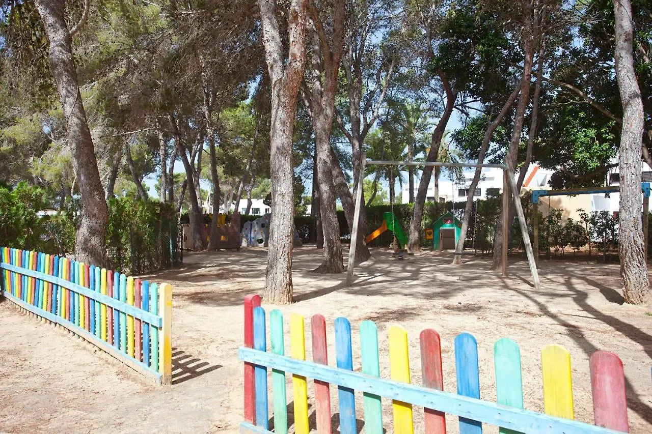 Hotel Club Cala Azul Cala Llena 3*,  España