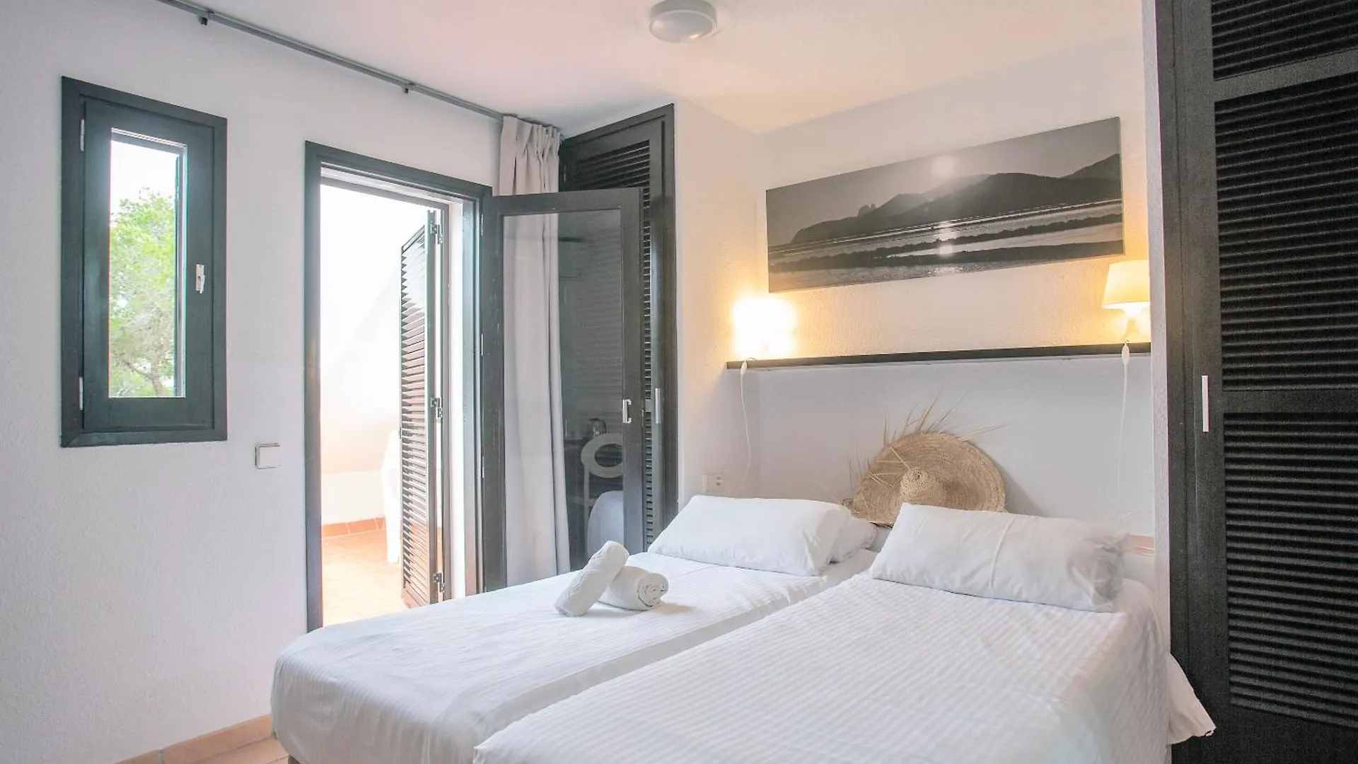 Hotel Club Cala Azul Cala Llena
